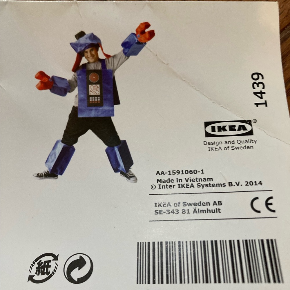 Halloween costume ikea package lattjo new hands legs apron construction outfit